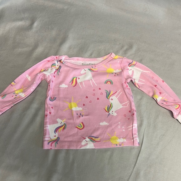 Bundles - Whimsical Pink Unicorn Pajama Set - Picture 3 of 4